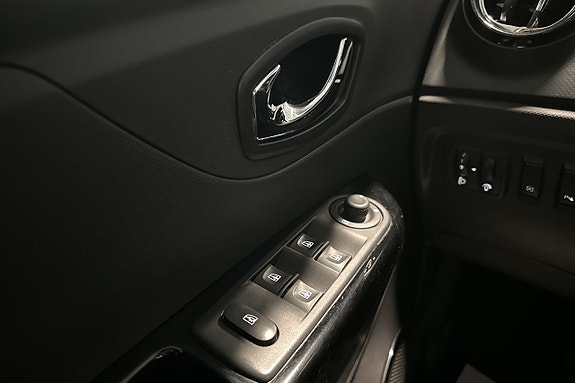Renault Captur 14 of 18