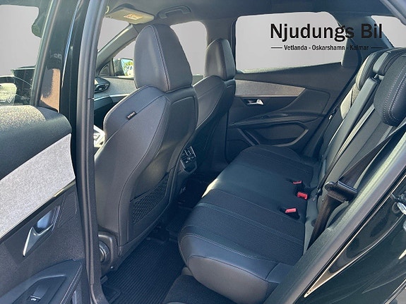 Peugeot 3008 9 of 12