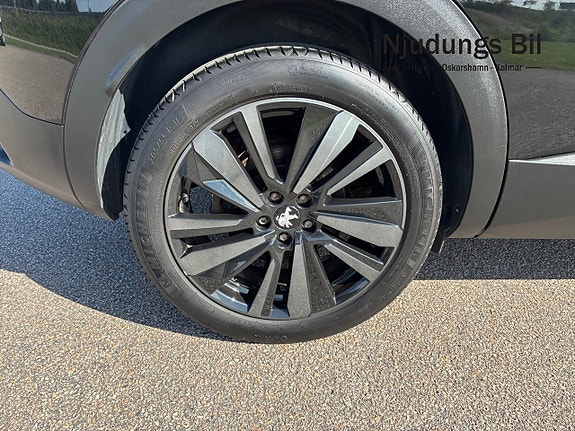 Peugeot 3008 12 of 12