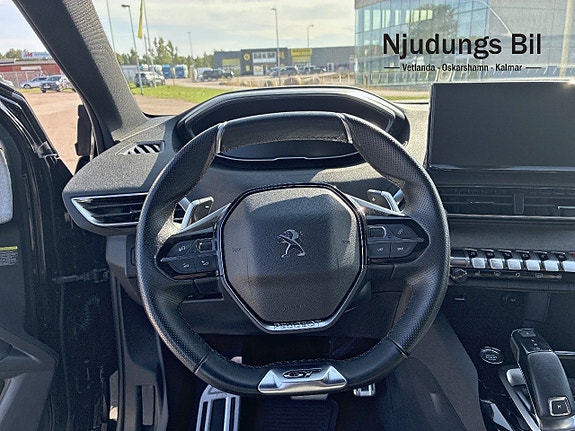 Peugeot 3008 11 of 12