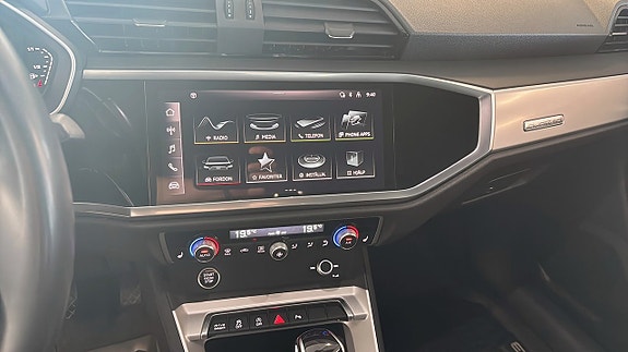 Audi Q3 9 of 16