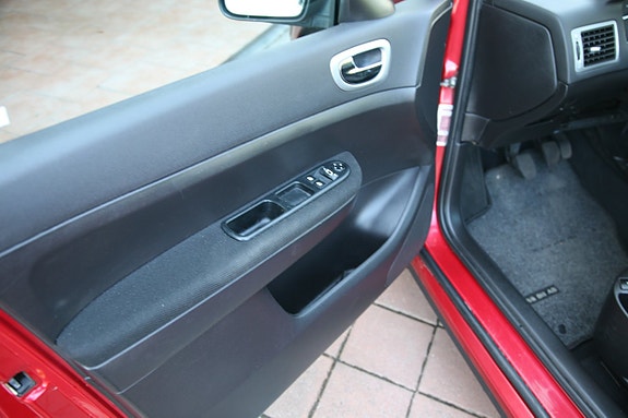 Peugeot 307 18 of 22