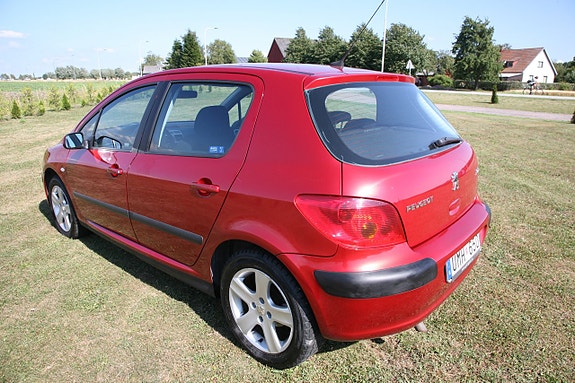 Peugeot 307 9 of 22