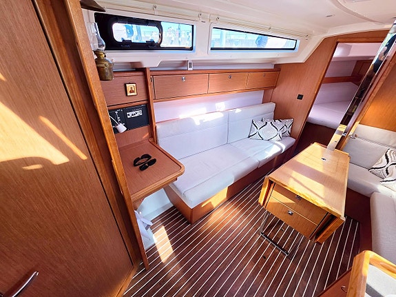 Bavaria 33 Cruiser 22 of 24
