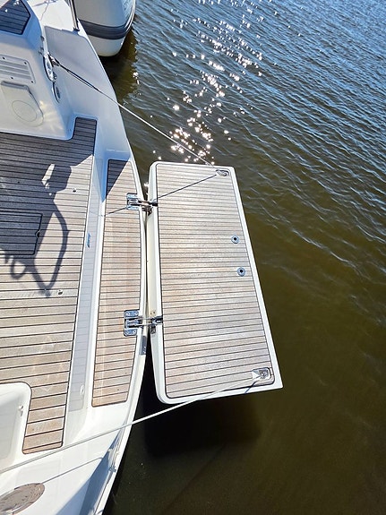 Bavaria 33 Cruiser 8 of 24