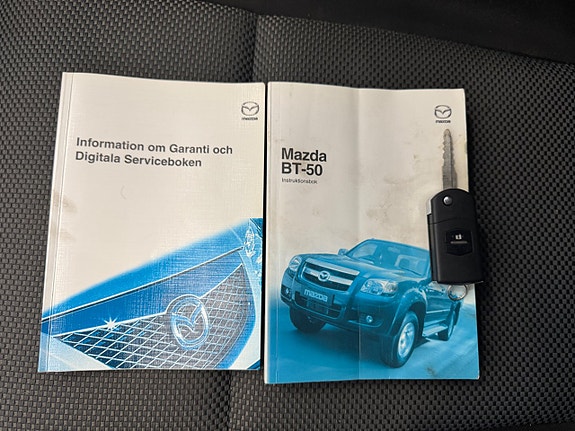 Mazda BT-50 15 of 18