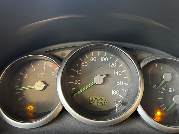 Mazda BT-50 16 of 18