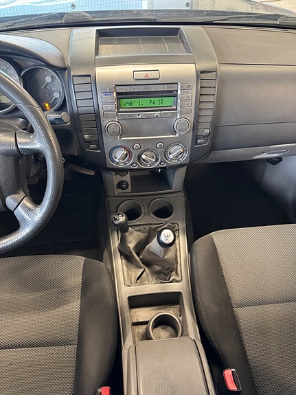 Mazda BT-50 18 of 18