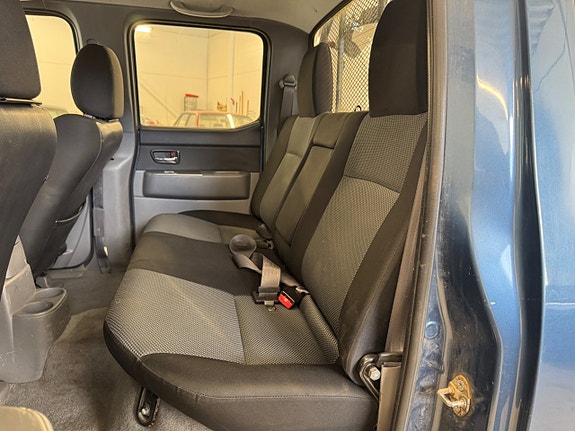 Mazda BT-50 13 of 18