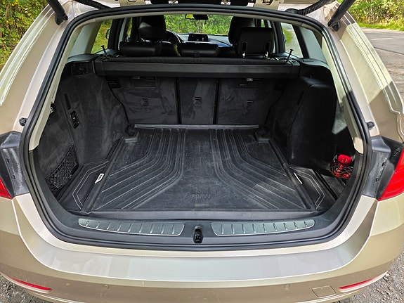 BMW 320d 17 of 17
