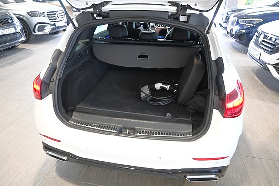 Mercedes-Benz C300 de 14 of 24