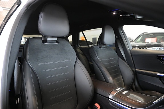 Mercedes-Benz C300 de 11 of 24
