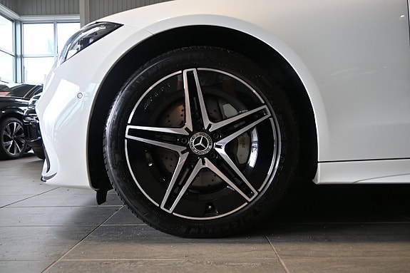 Mercedes-Benz C300 de 6 of 24