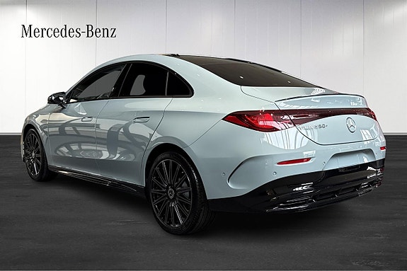 Mercedes-Benz CLA250+ 3 of 17