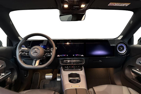 Mercedes-Benz CLA250+ 7 of 17