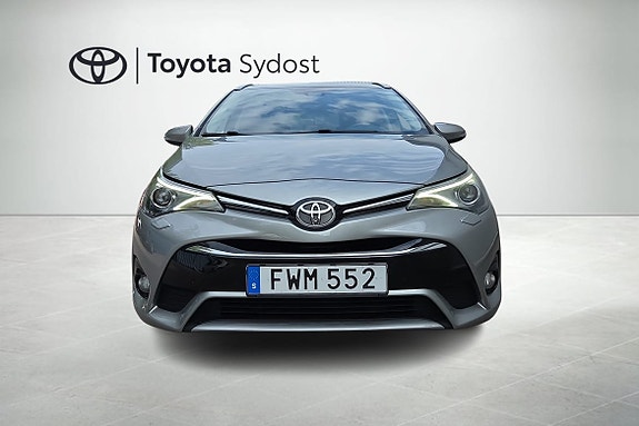 Toyota Avensis 7 of 20