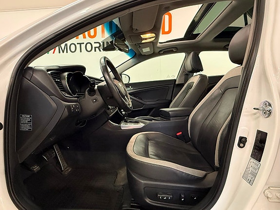 Kia Optima 13 of 29