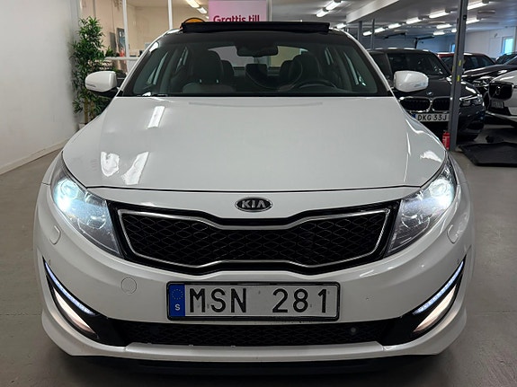 Kia Optima 2 of 29