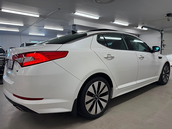 Kia Optima 9 of 29
