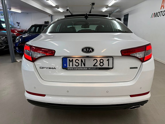 Kia Optima 7 of 29