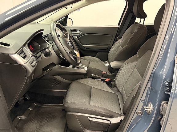 Renault Captur 8 of 18