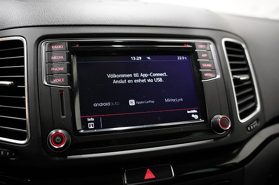 Volkswagen Sharan 16 of 23