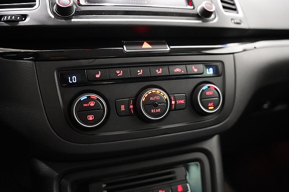 Volkswagen Sharan 14 of 23