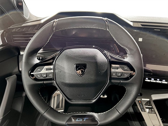 Peugeot 408 10 of 14