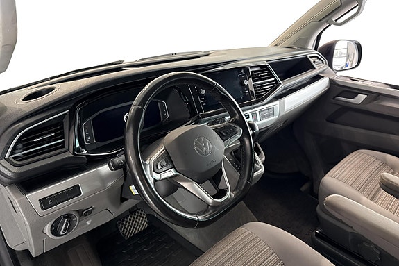 Volkswagen California 13 of 28