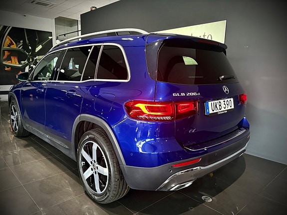 Mercedes-Benz GLB200 d 9 of 15