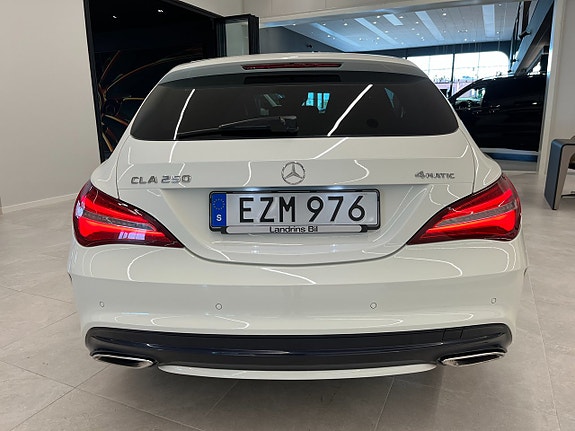 Mercedes-Benz CLA250 5 of 15