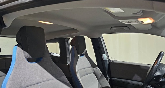 BMW i3 14 of 17