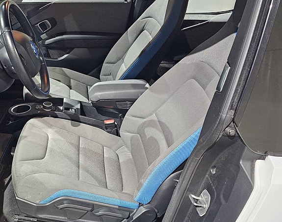 BMW i3 13 of 17