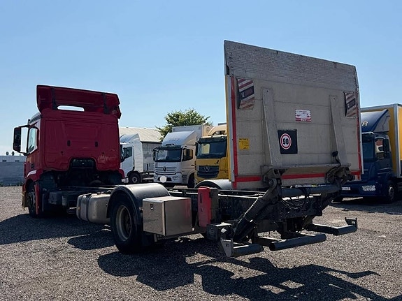 Mercedes-Benz ANTOS 270 Serie 0528 5 of 12