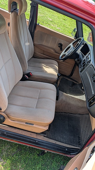 Saab 900 7 of 10