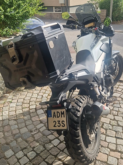 Honda CB500X 2 of 13