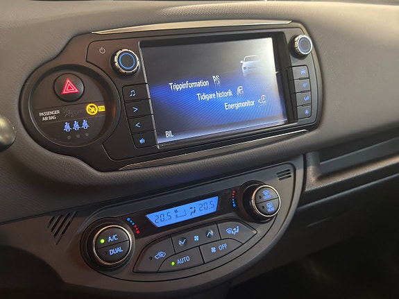 Toyota Yaris 19 of 20