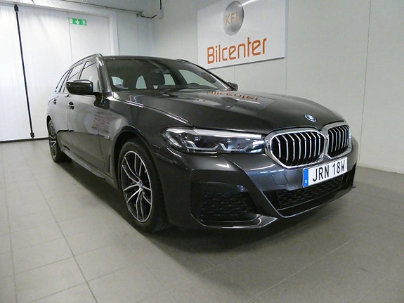 BMW 530e 3 of 27