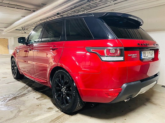 Land Rover Range Rover Sport 3 of 23