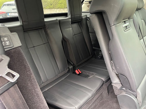 Land Rover Range Rover Sport 12 of 23