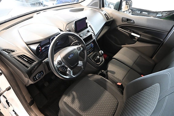 Ford Transit Connect 7 of 23