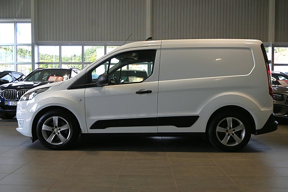 Ford Transit Connect 2 of 23