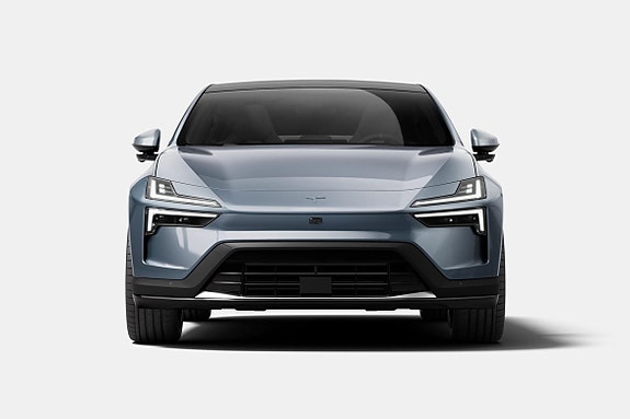 Polestar 4 3 of 13