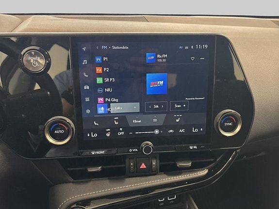 Lexus NX350h 14 of 15