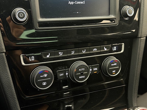 Volkswagen Golf I 25 of 29