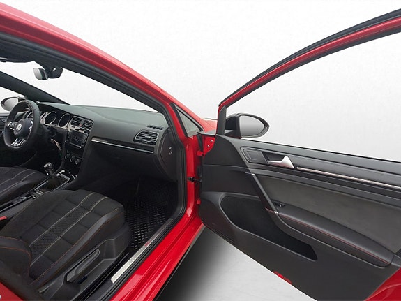 Volkswagen Golf I 16 of 29