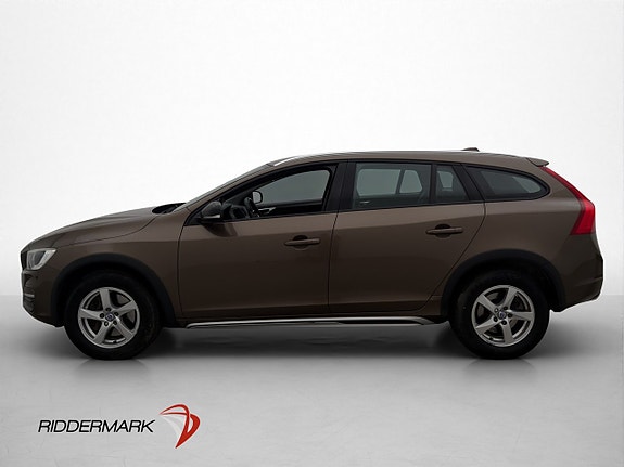 Volvo V60 Cross Country 4 of 28
