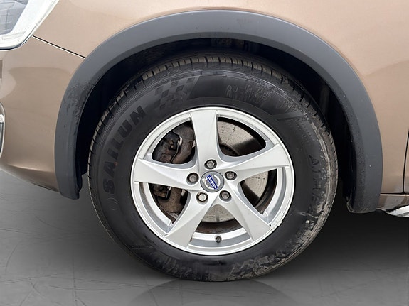 Volvo V60 Cross Country 25 of 28
