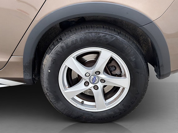 Volvo V60 Cross Country 26 of 28