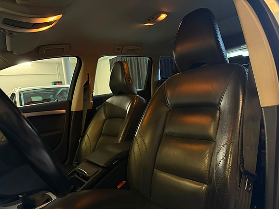 Volvo V70 11 of 18